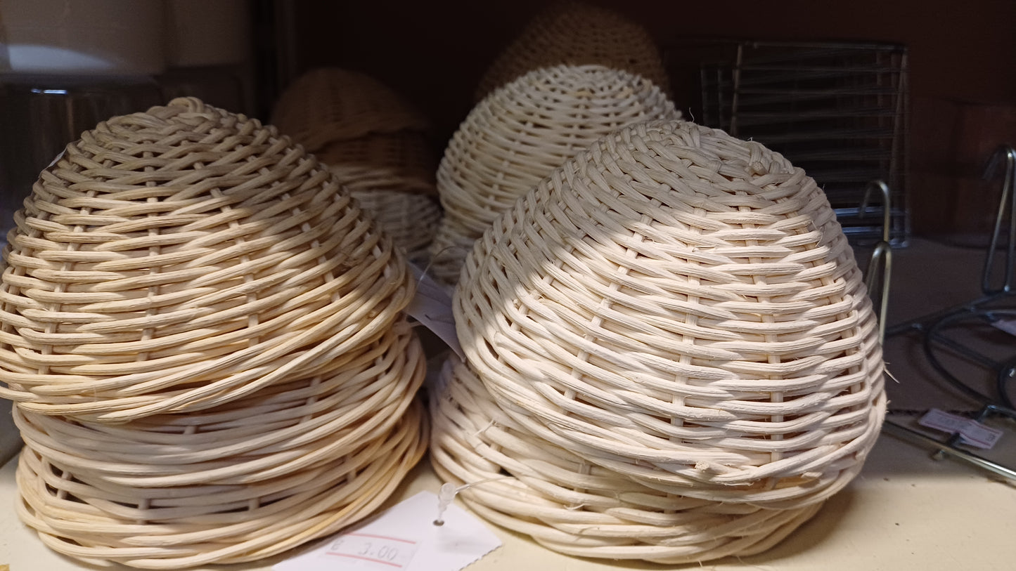 Nido in vimini per canarini